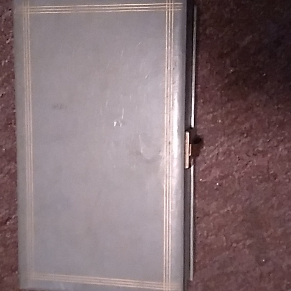 Vintage jewelry box